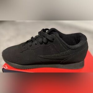 Fila Machu Black Suede Women size 6.5 New